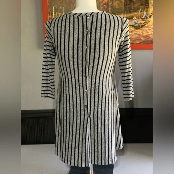 Coin1804 Tunic Top SZ - M - Picture 3 of 5